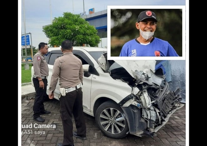 Isak Tangis Warnai Kedatangan Jenazah Syamsuddin Batola Di Kampung